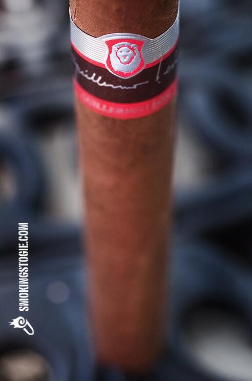 Guillermo Leon by La Aurora Belicoso 1.png 吉列尔莫·莱昂 by La Aurora Belicoso 1