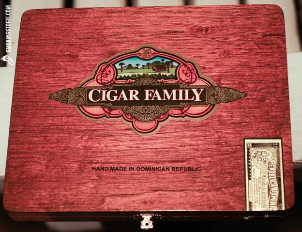 雪茄家族十周年 (CF10) 1.png 雪茄家族十周年 (CF10) 1.png