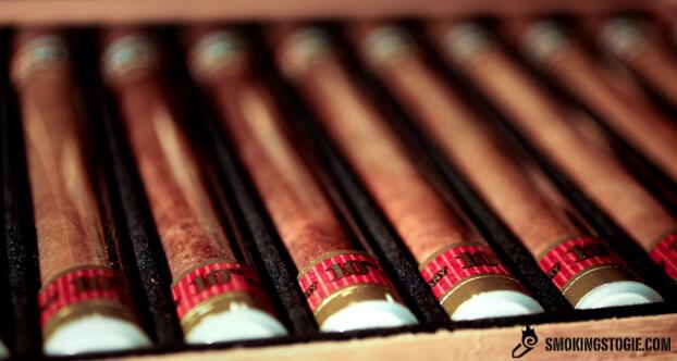 雪茄家族十周年 (CF10) 3.png 雪茄家族十周年 (CF10) 3.png