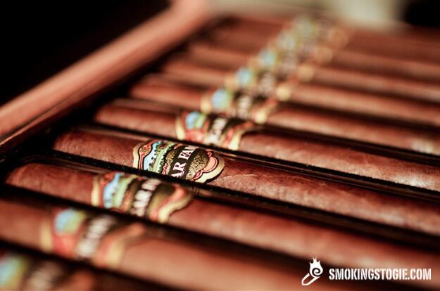 雪茄家族十周年 (CF10) 5.png 雪茄家族十周年 (CF10) 5.png