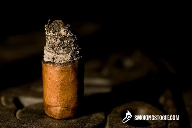 EP Carrillo New Wave 康涅狄格州 Divinos 5.png EP Carrillo New Wave 康涅狄格州 Divinos 5.png